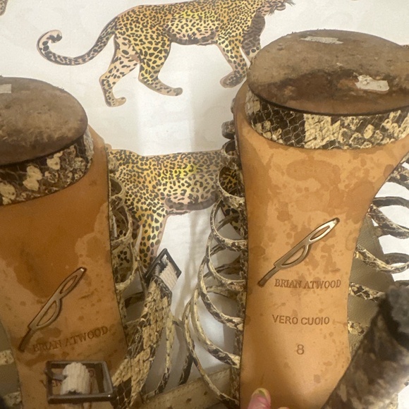 B Brian Atwood snake-embossed leather cage heels - Size 8 - Picture 6 of 6